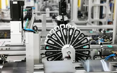 接續(xù)奮斗 與企業(yè)共筑夢(mèng)想 羅博特科以創(chuàng)新智造賦能未來(lái)工業(yè)